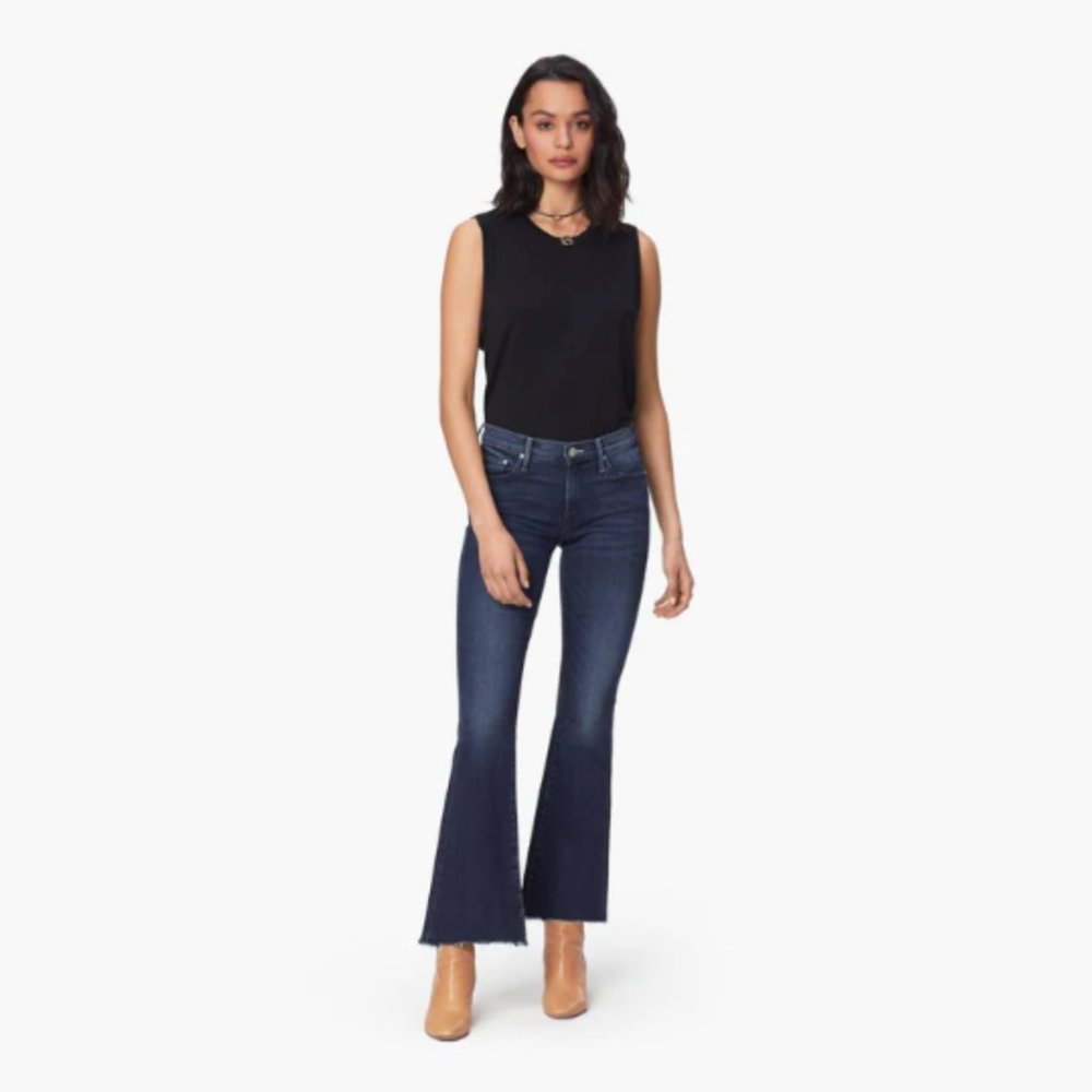 Mother The Weekender Fray Bell Bottom Flare Jeans in Tongue and Chic - Size 26